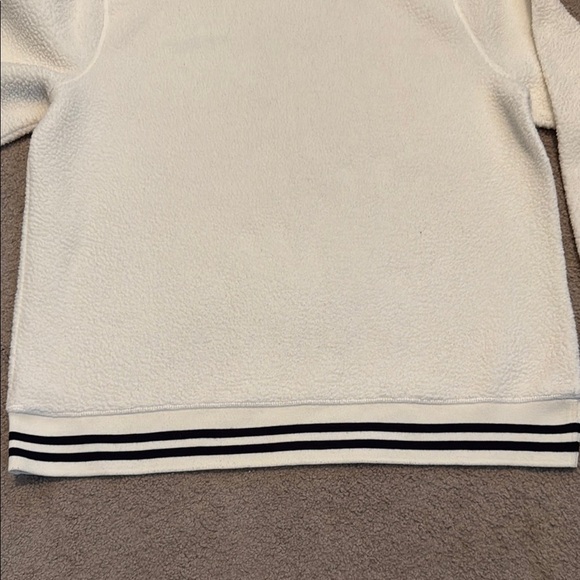PacSun White Crewneck Fleecy Sweatshirt with Sporty Stripes - Picture 5 of 5